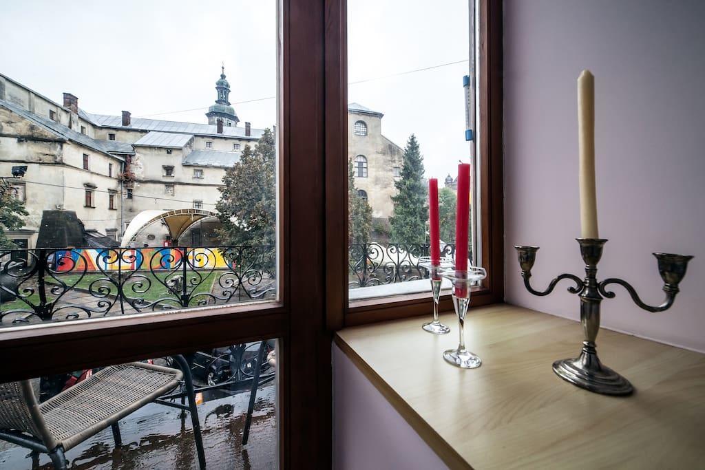 Romantic Apartments - Оn Valova Street Lviv Exterior foto